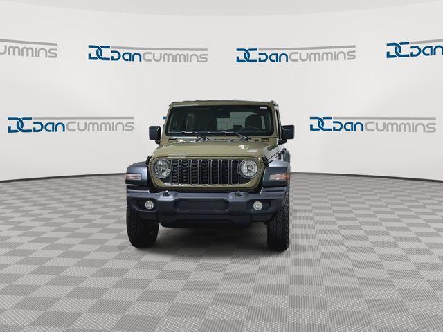 new 2026 Jeep Wrangler car, priced at $44,487