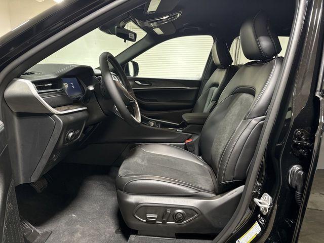 new 2026 Jeep Grand Cherokee L car, priced at $46,147