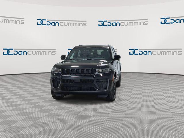 new 2026 Jeep Grand Cherokee L car, priced at $46,147