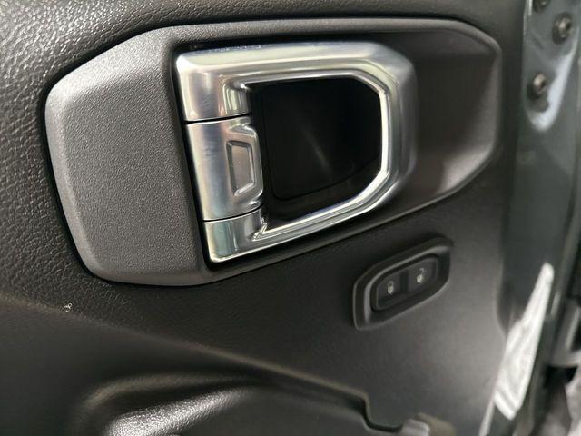 new 2026 Jeep Wrangler car, priced at $39,987