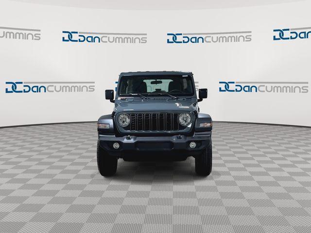new 2026 Jeep Wrangler car, priced at $39,987
