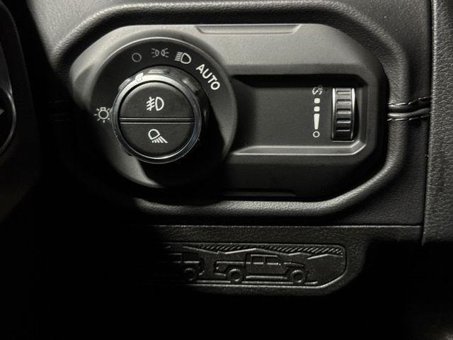 new 2026 Jeep Gladiator car, priced at $45,737