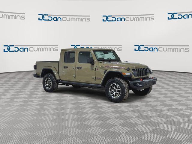 new 2026 Jeep Gladiator car, priced at $52,377