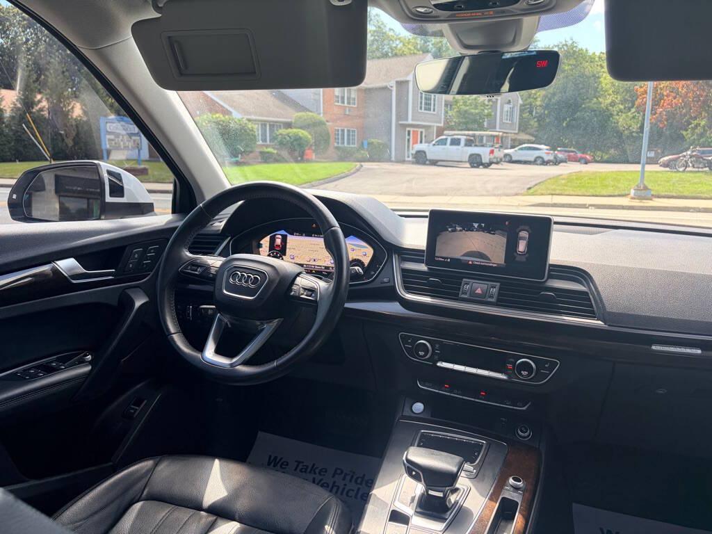 Audi Q5 view 19