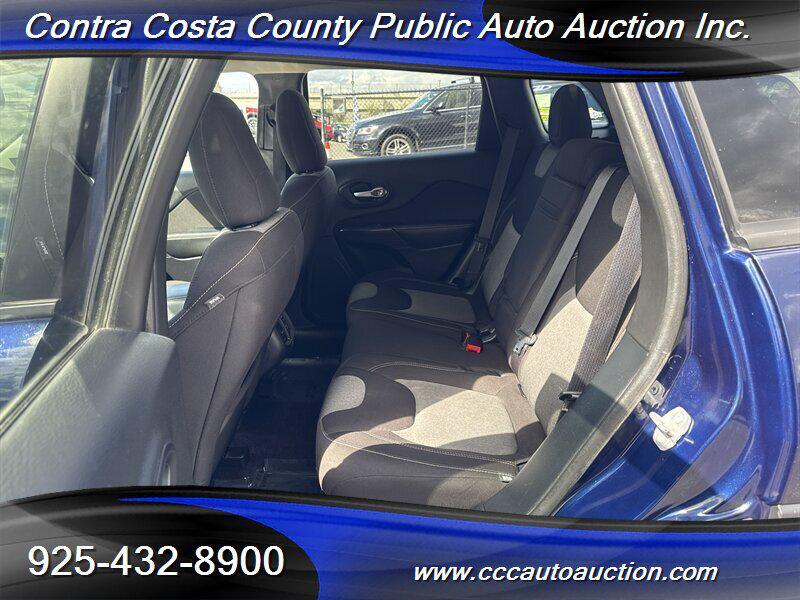 used 2016 Jeep Cherokee car, priced at $13,670