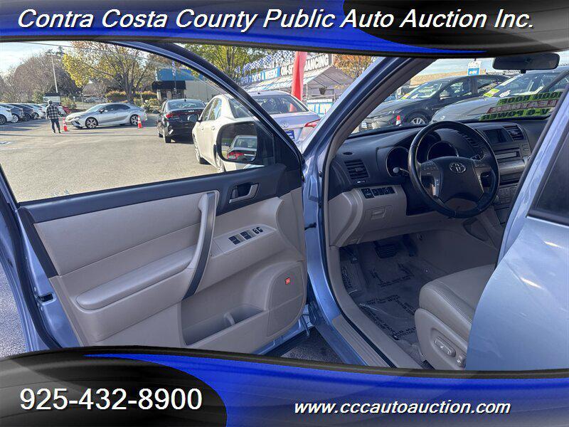 used 2008 Toyota Highlander car, priced at $10,770