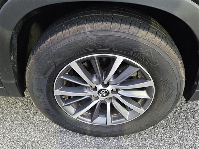 used 2019 Toyota Highlander car, priced at $26,000