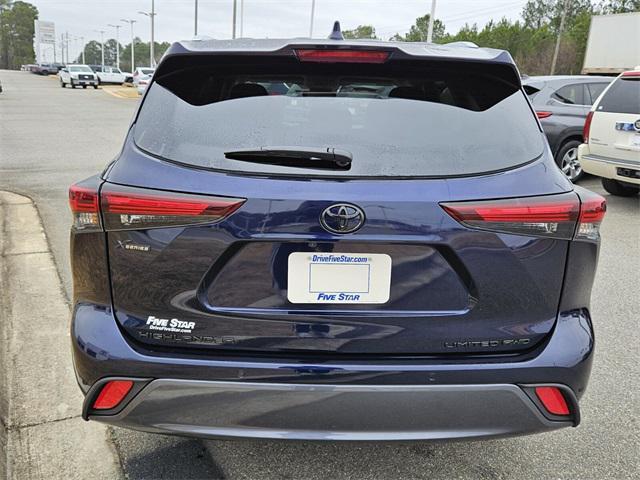 new 2026 Toyota Highlander car, priced at $56,518