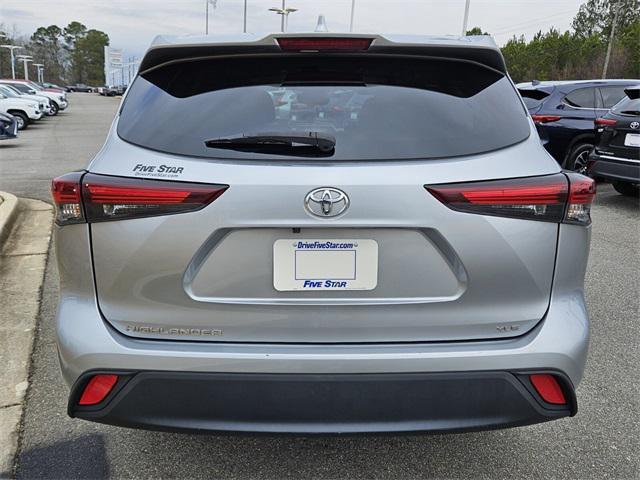 used 2024 Toyota Highlander car, priced at $37,000