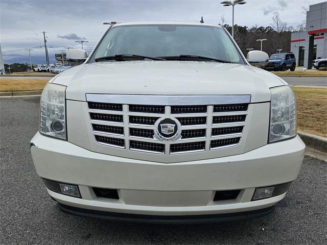 used 2007 Cadillac Escalade car, priced at $6,500