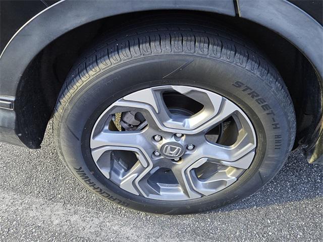 used 2018 Honda CR-V car, priced at $10,000
