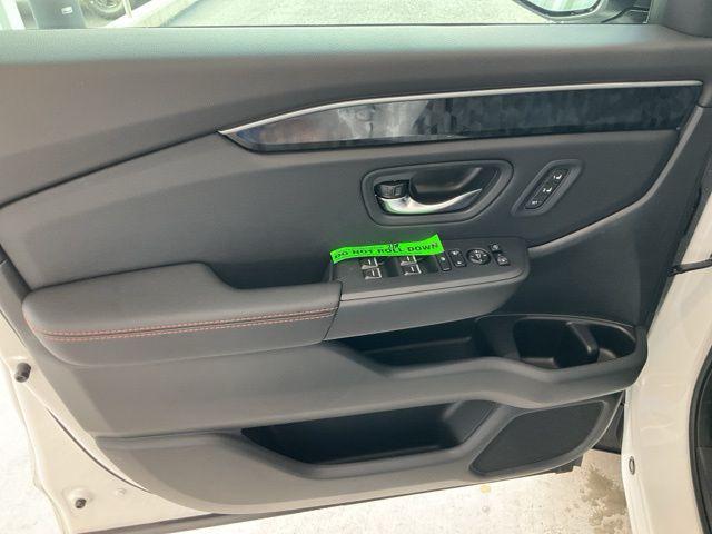 new 2026 Honda Passport car, priced at $55,800