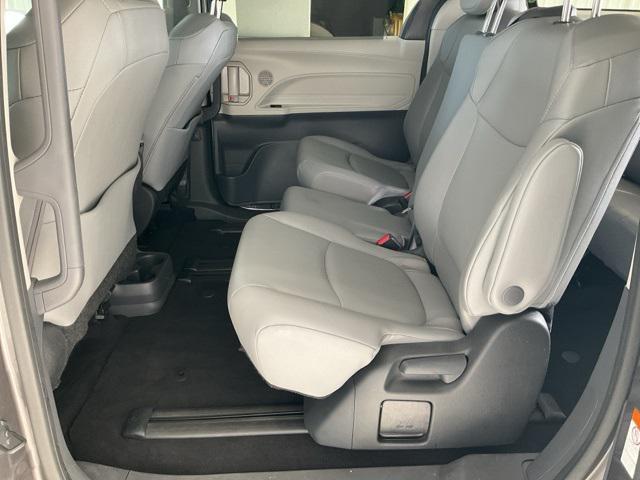 used 2024 Toyota Sienna car, priced at $40,153