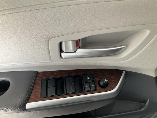 used 2024 Toyota Sienna car, priced at $40,153