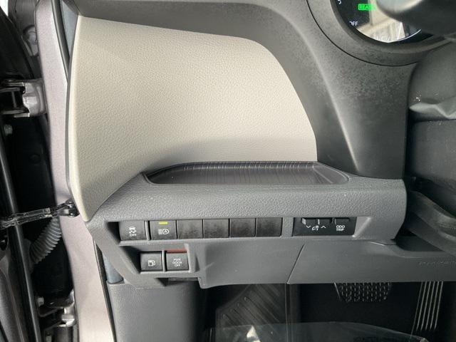 used 2024 Toyota Sienna car, priced at $40,153