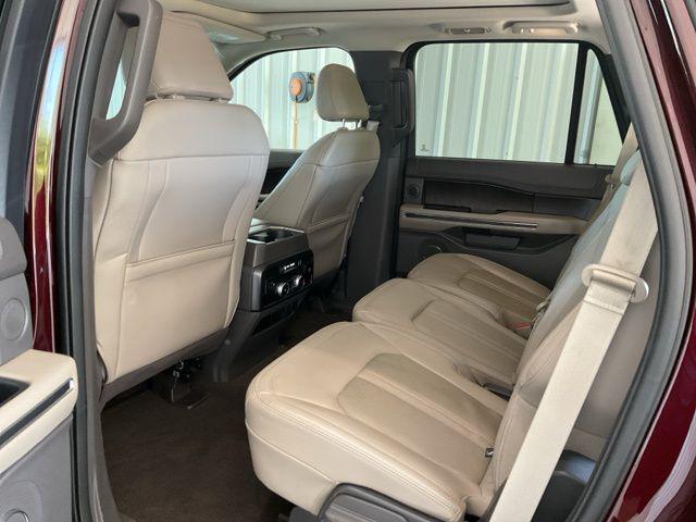 used 2021 Ford Expedition car, priced at $29,378