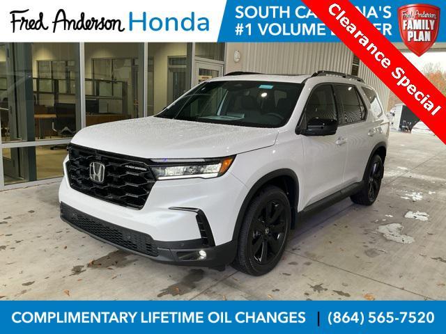 new 2025 Honda Pilot car, priced at $52,141