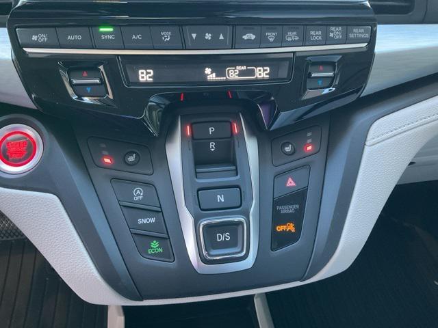 new 2026 Honda Odyssey car, priced at $42,179