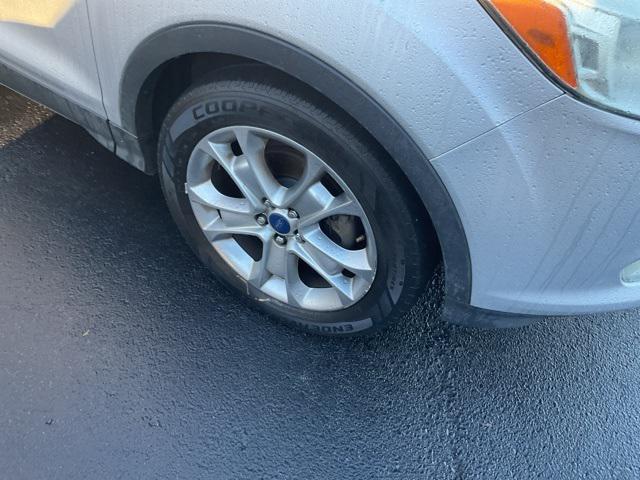 used 2014 Ford Escape car, priced at $9,211