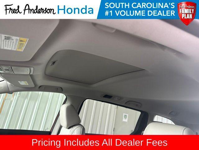 new 2026 Honda Odyssey car, priced at $44,125