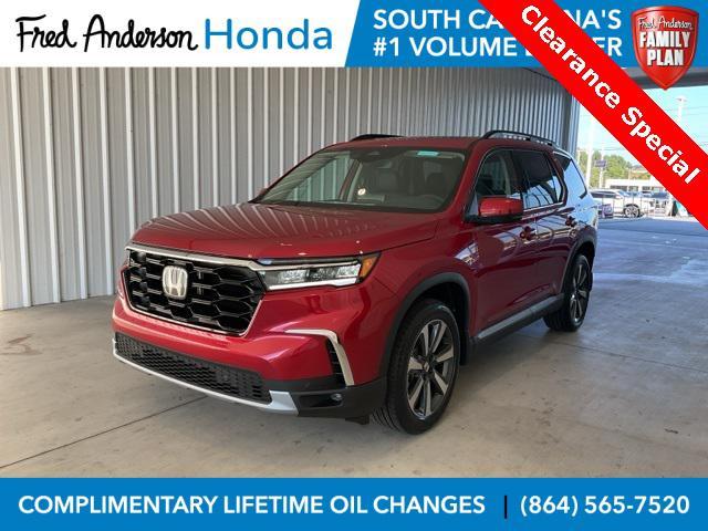 new 2025 Honda Pilot car, priced at $47,318