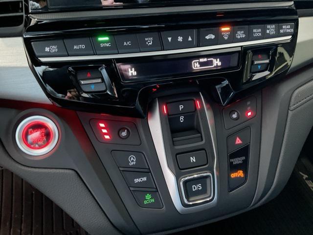 new 2026 Honda Odyssey car, priced at $42,900