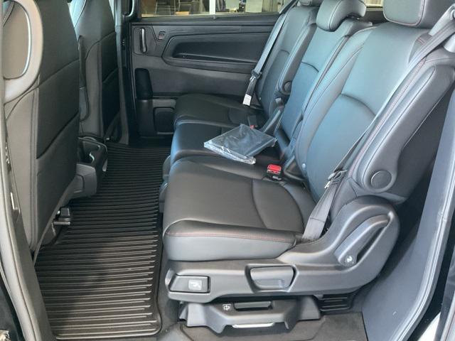 new 2026 Honda Odyssey car, priced at $42,900