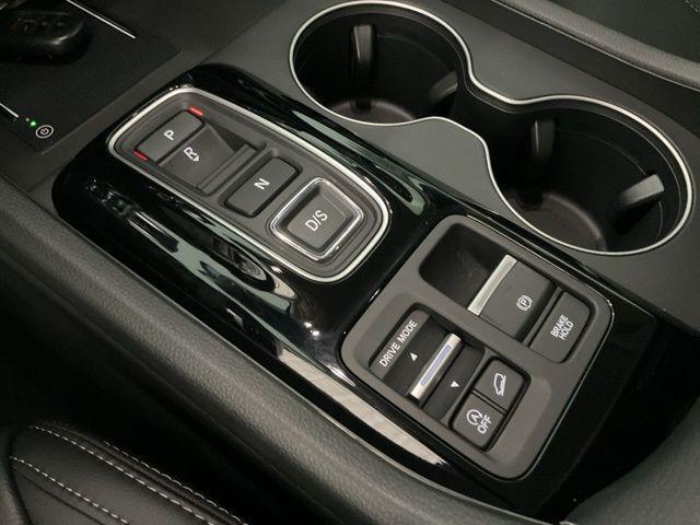 used 2025 Honda Pilot car, priced at $48,682