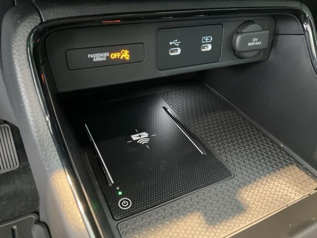 new 2026 Honda CR-V Hybrid car, priced at $38,277