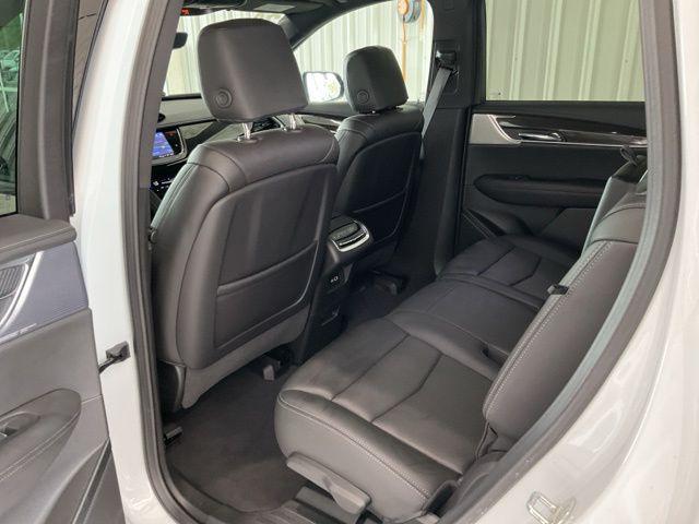 used 2024 Cadillac XT6 car, priced at $45,412