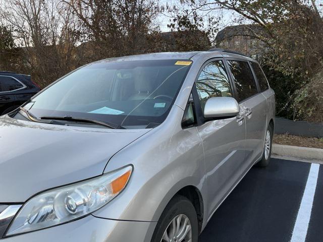 used 2015 Toyota Sienna car, priced at $12,914