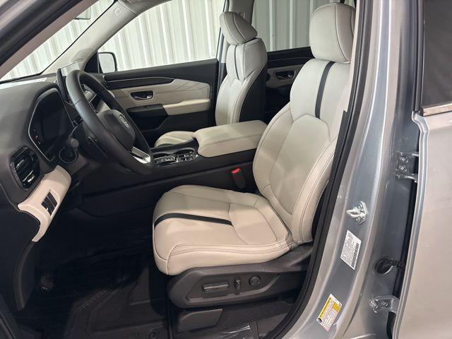 new 2026 Honda Pilot car, priced at $53,790