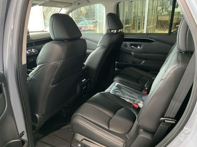 new 2026 Honda Pilot car, priced at $44,773