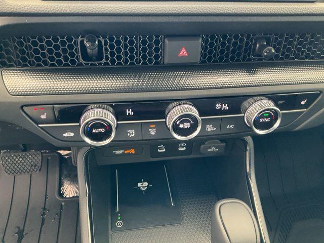 new 2026 Honda CR-V Hybrid car, priced at $38,709