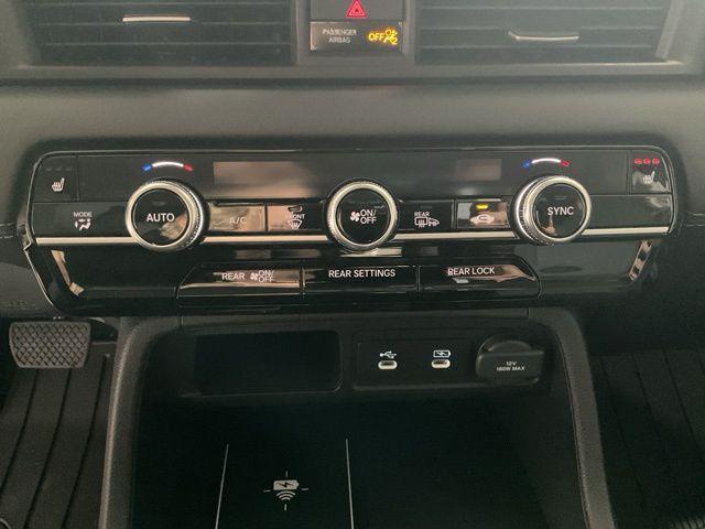 new 2026 Honda Pilot car, priced at $43,946