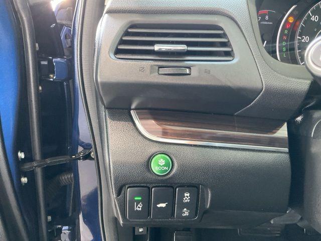 used 2015 Honda CR-V car, priced at $11,150