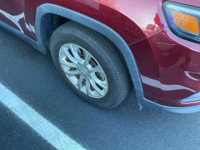 used 2019 Jeep Cherokee car, priced at $12,774