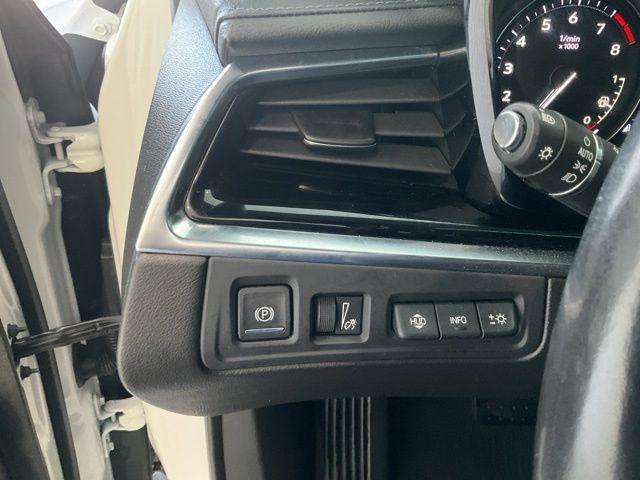 used 2021 Cadillac XT6 car, priced at $21,575