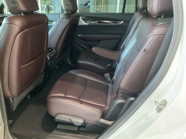 used 2021 Cadillac XT6 car, priced at $21,575