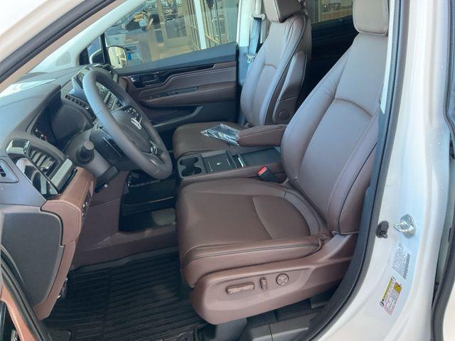 new 2026 Honda Odyssey car, priced at $45,876