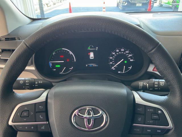 used 2023 Toyota Sienna car, priced at $39,947