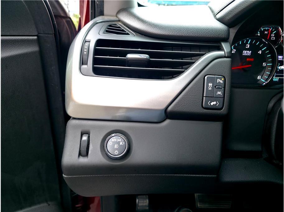 used 2017 Chevrolet Suburban car, priced at $18,890