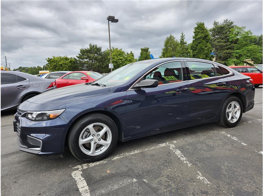 used 2018 Chevrolet Malibu car, priced at $11,990