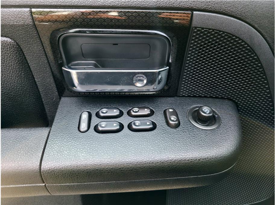 used 2006 Ford F-150 car, priced at $11,990