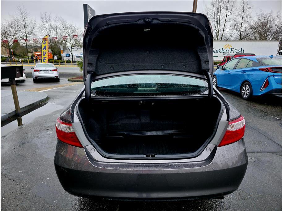 used 2016 Toyota Camry Hybrid car, priced at $19,990
