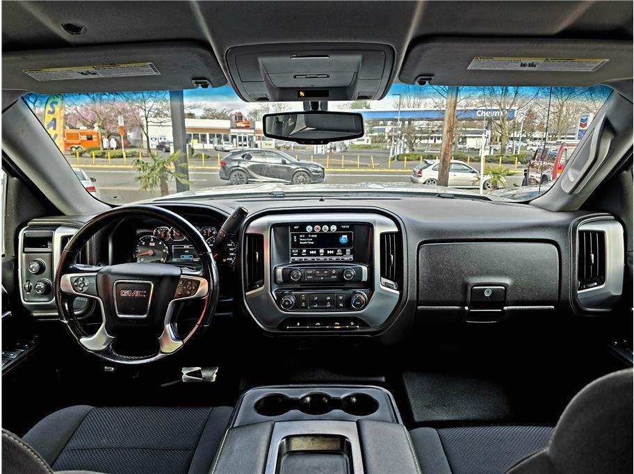 used 2018 GMC Sierra 1500 car, priced at $24,990