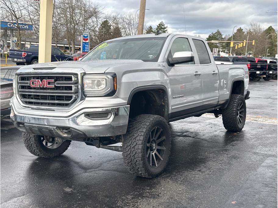 used 2018 GMC Sierra 1500 car, priced at $25,990