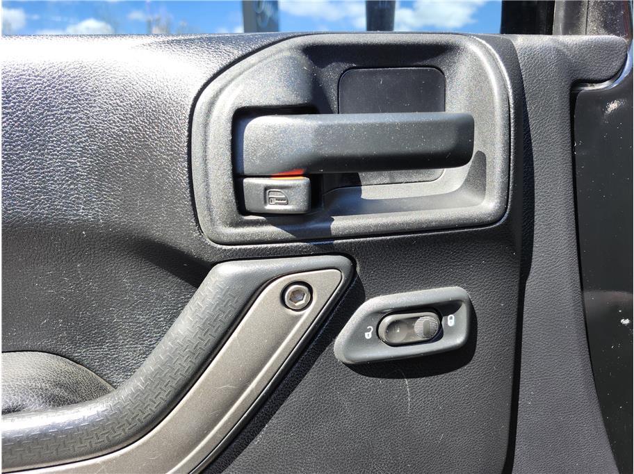 used 2013 Jeep Wrangler Unlimited car, priced at $12,750