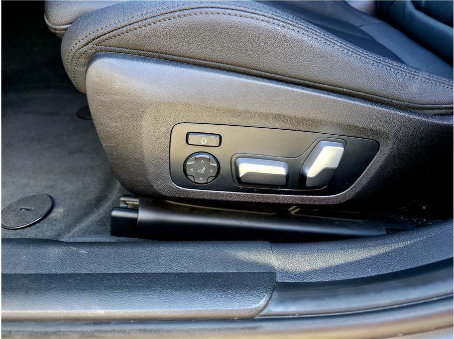 used 2020 BMW 330 car, priced at $25,990