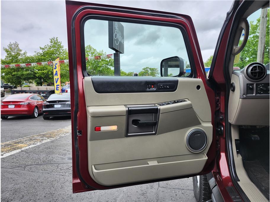 used 2003 Hummer H2 car, priced at $12,990